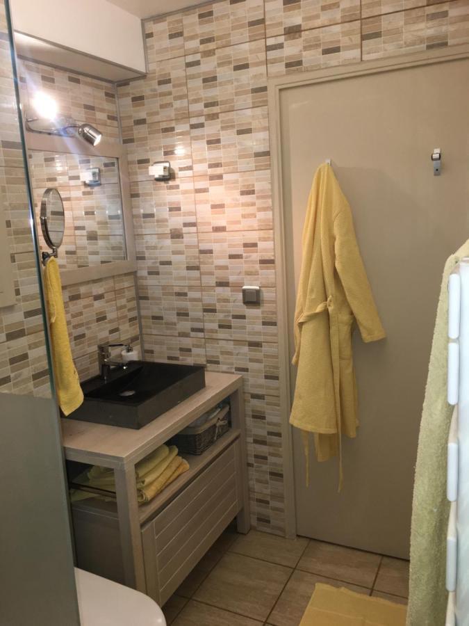 Cavalaire Sea View Cottage: Equipped for 4 with Pool, A/C, Wi-Fi & Bikes Exterior photo