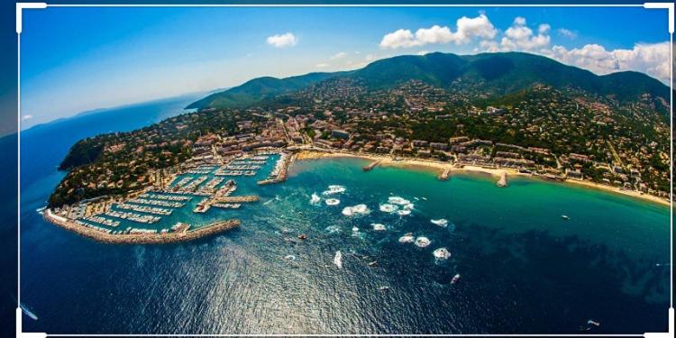 Cavalaire Sea View Cottage: Equipped for 4 with Pool, A/C, Wi-Fi & Bikes Exterior photo